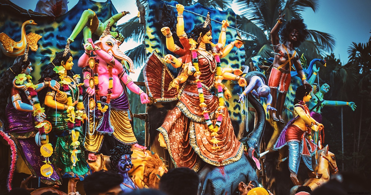 সর্বজনীন উৎসব